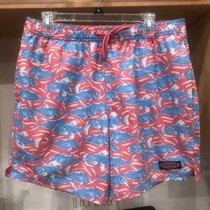 Vineyard Vines men’s swim trunks M PERFECT